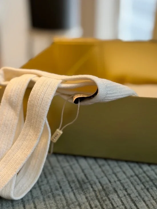 THE CLEAN MUSE MYSTERY BOX | SIGNATURE 3-PIECE SET - LARGE - Picture 6 of 8